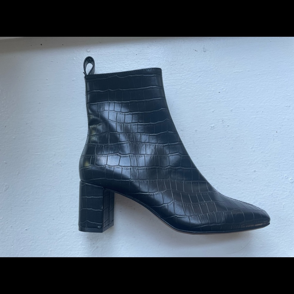 COPY - Black Heeled Boots
